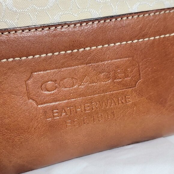 Coach 2007 Signature Hampton Hobo Bag + Bag Scarf & Rhinestone Keychain, $450 Rt - Picture 4 of 12